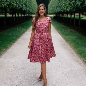 Gal Meets Glam Elle Dress in Pink Rose Size 18